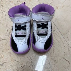 Toddler size 9 Jordan’s. Great condition